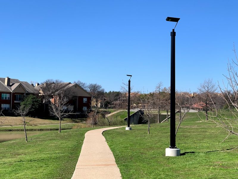 solar park lighting thomas jefferson park irving texas